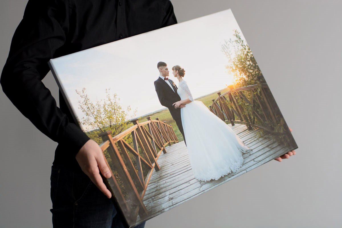 Печать свадебных фото на холсте